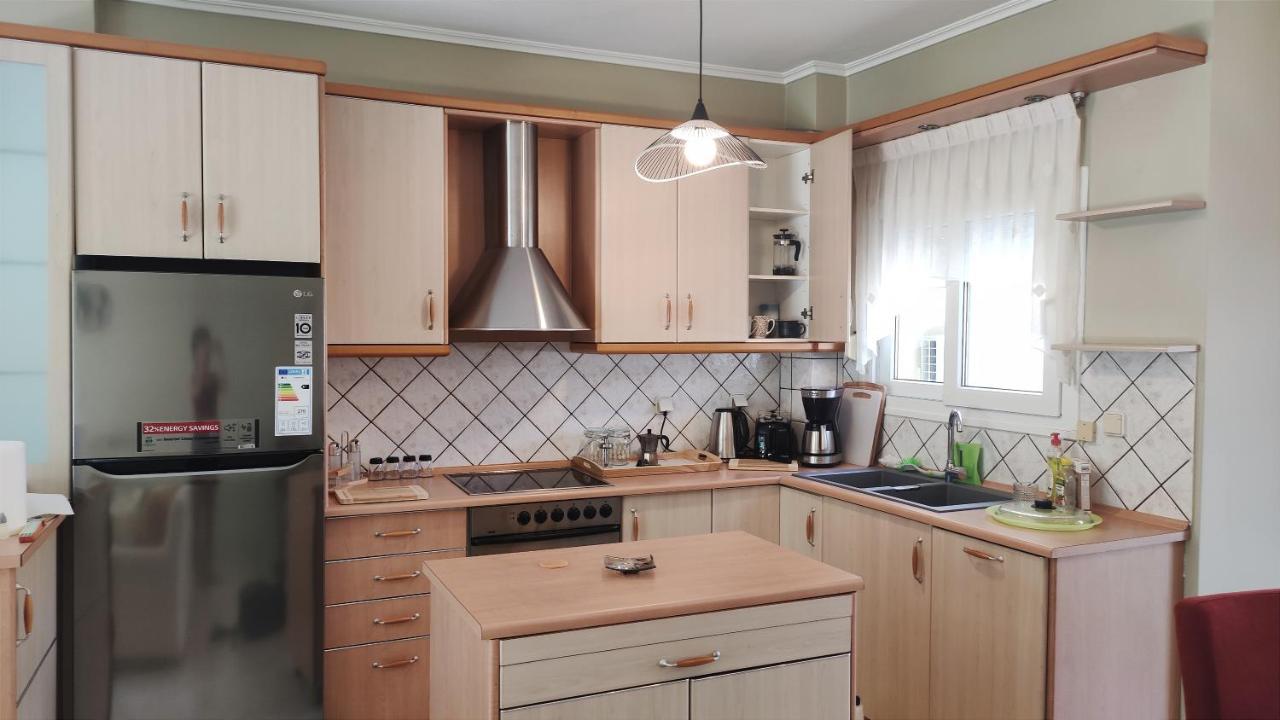 The Golden Guest House Peraia  Екстер'єр фото